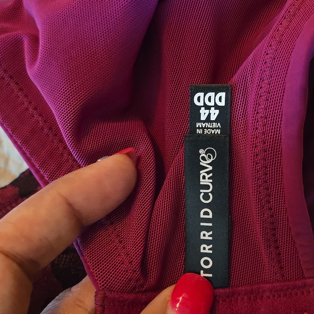 Torrid Bra Bundle - 44DDD!! - Picture 5 of 17